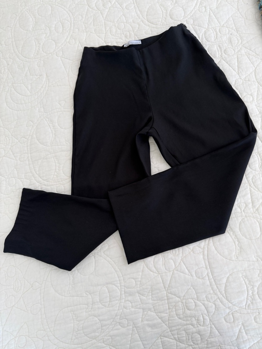 Zara Black High-Rise capris